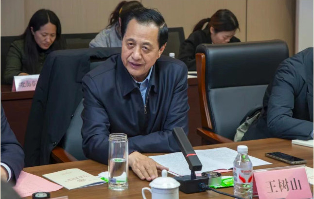 2025-12-25_104238_10