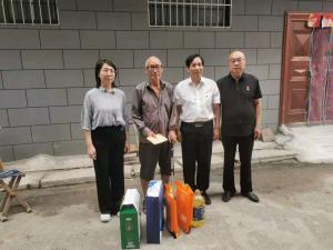 孔东征副会长到玉泉街道堽头村张化正家中慰问